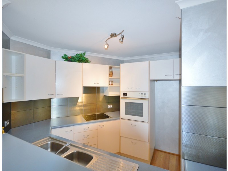 17/52 Back Street, Biggera Waters QLD 4216