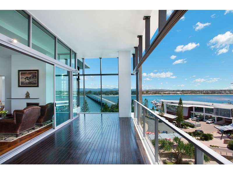 5601 Ephraim Island, Paradise Point QLD 4216