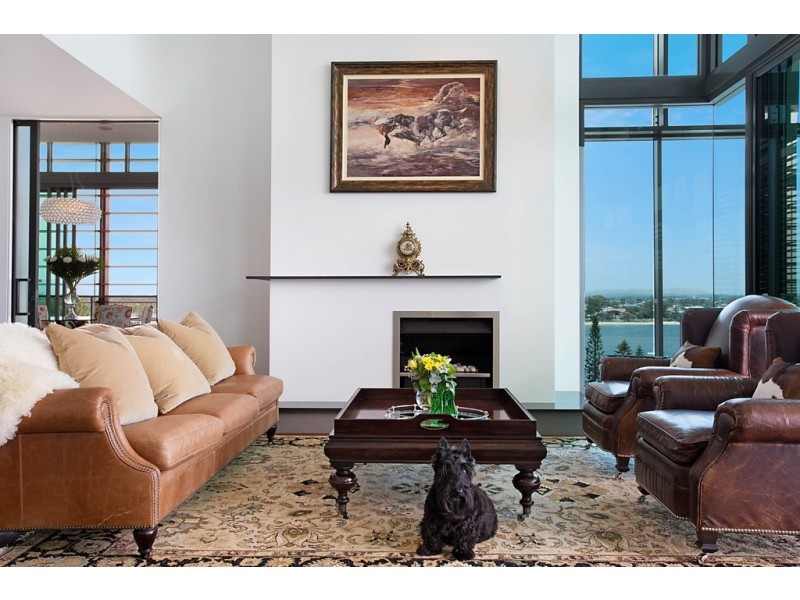 5601 Ephraim Island, Paradise Point QLD 4216