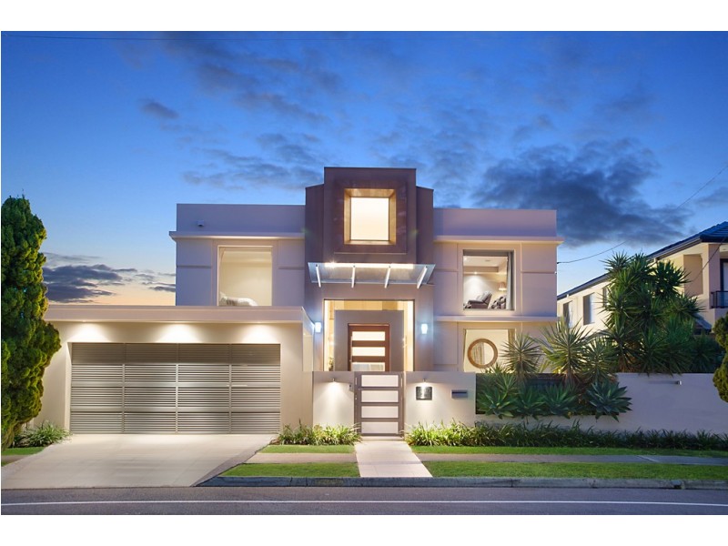 46 Salerno Street, Isle Of Capri QLD 4217