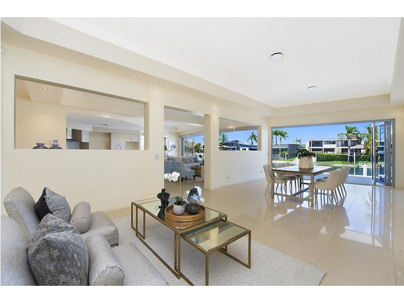 46 Salerno Street, Isle Of Capri QLD 4217