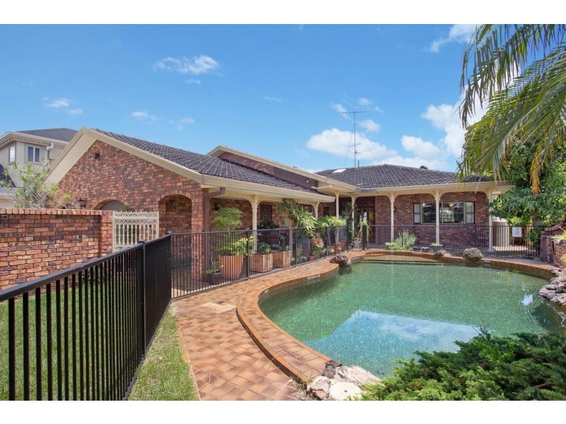 42 Norseman Court, Paradise Waters QLD 4217