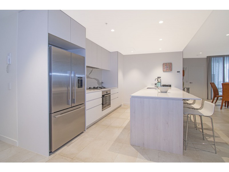 902/3 ‘Northcliffe Residences’ Northcliffe Terrace, Surfers Paradise QLD 4217