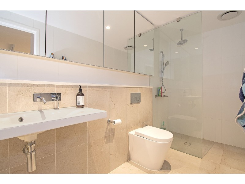 902/3 ‘Northcliffe Residences’ Northcliffe Terrace, Surfers Paradise QLD 4217