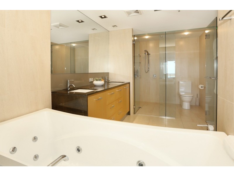 1404/300 ‘Aqua’ Marine Parade, Labrador QLD 4215