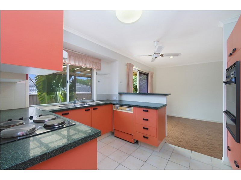 17/9 Cannon Street, Southport QLD 4215