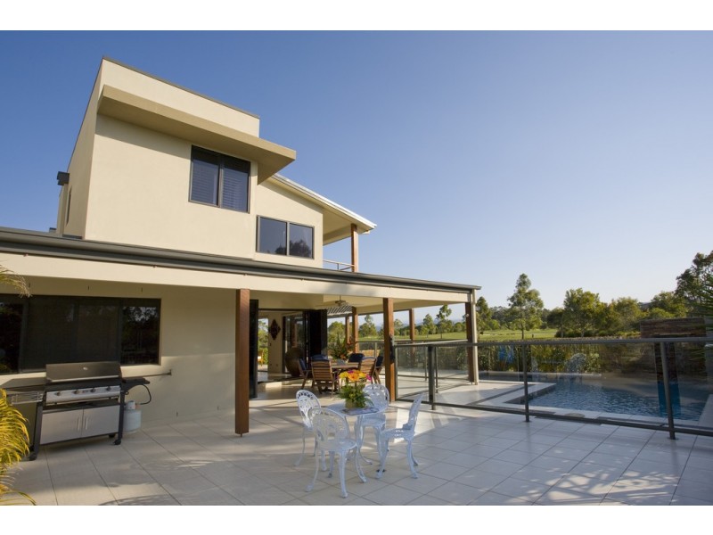 42 Lakelands Drive, Merrimac QLD 4226