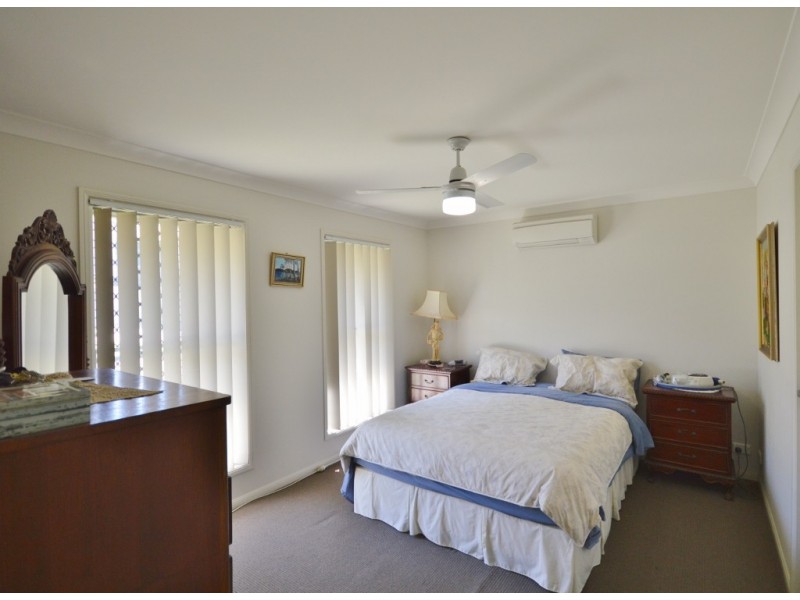 18 Mackenzie St, Coomera QLD 4209