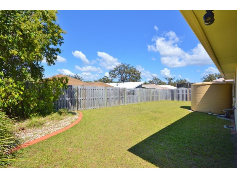 18 Mackenzie St, Coomera QLD 4209