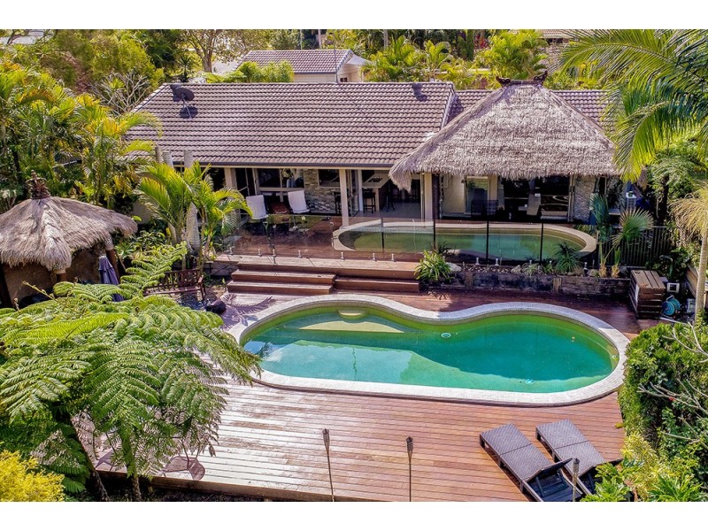 18 Carnoustie Court, Robina QLD 4226