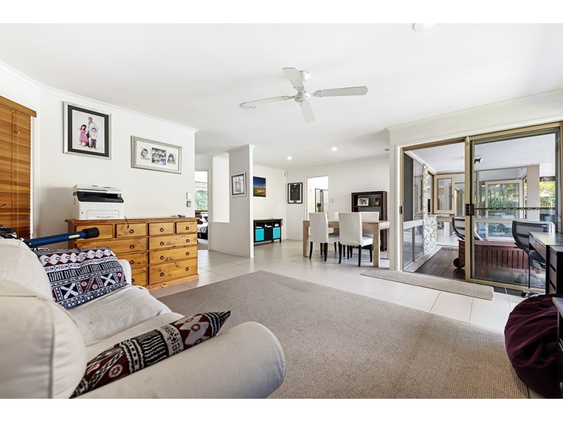 18 Carnoustie Court, Robina QLD 4226