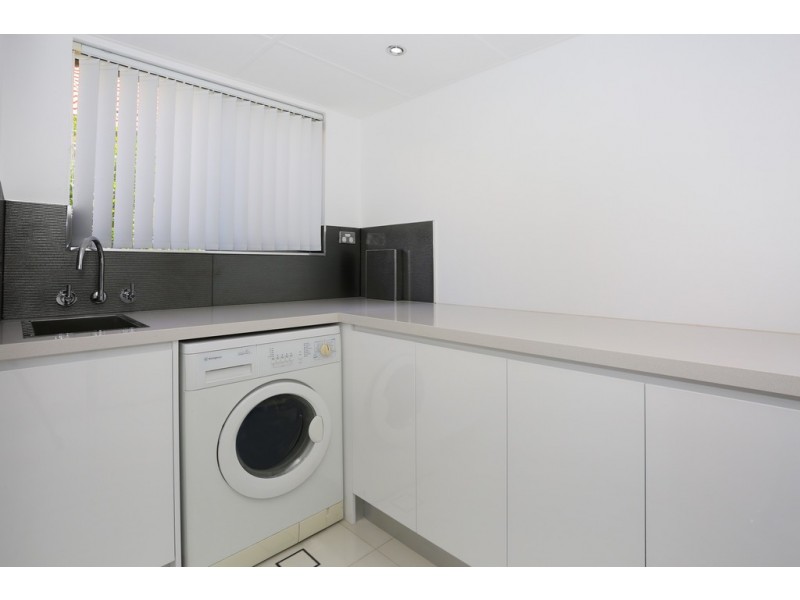 3/464 Marine Parade, Biggera Waters QLD 4216