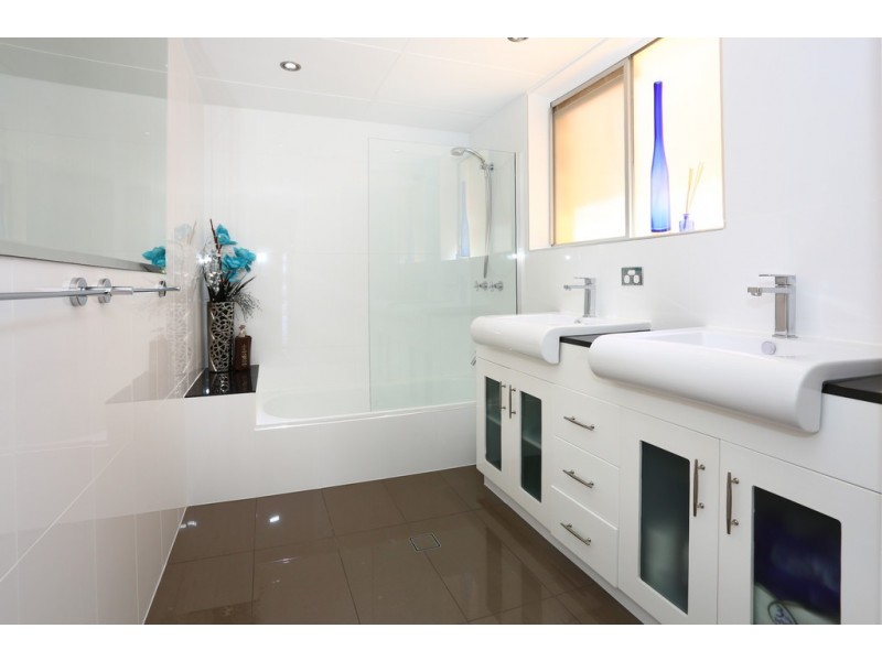 3/464 Marine Parade, Biggera Waters QLD 4216