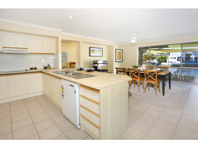 114/40 Cotlew Street East, Southport QLD 4215
