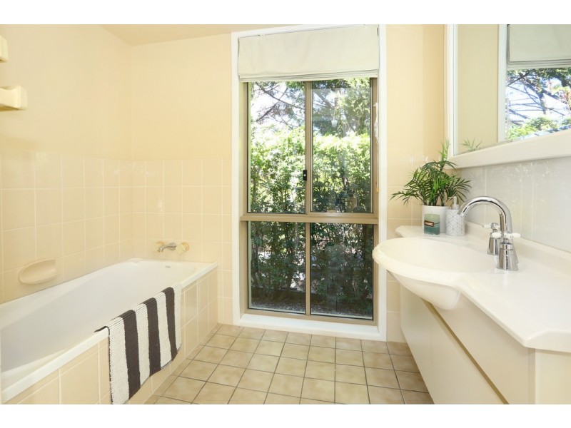 114/40 Cotlew Street East, Southport QLD 4215