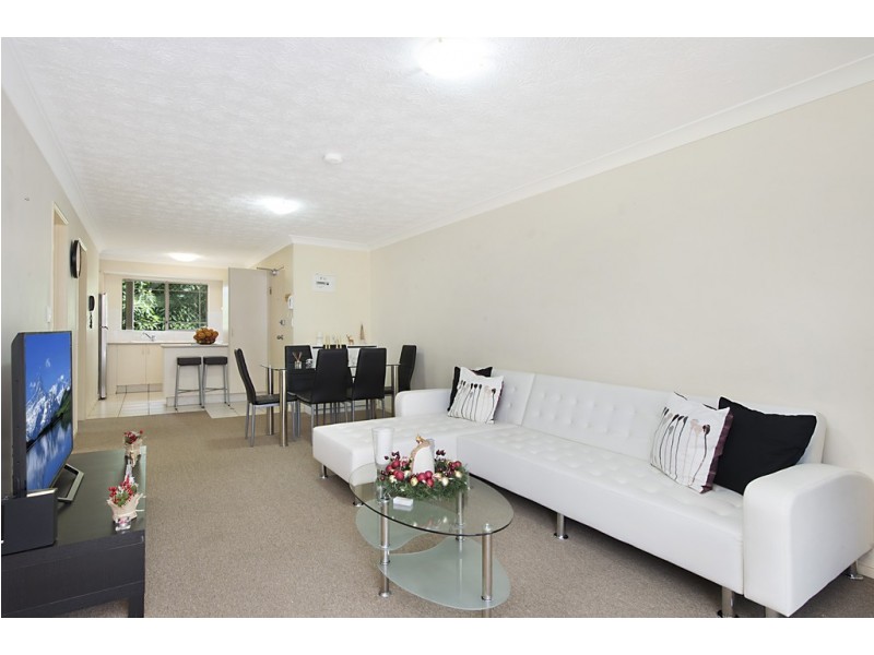 1/22-24 Gray Street, Southport QLD 4215