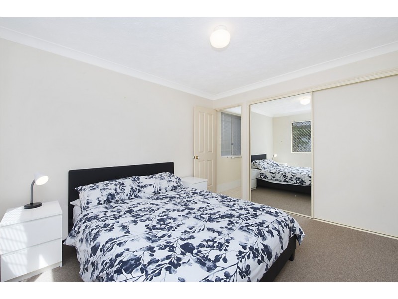 1/22-24 Gray Street, Southport QLD 4215