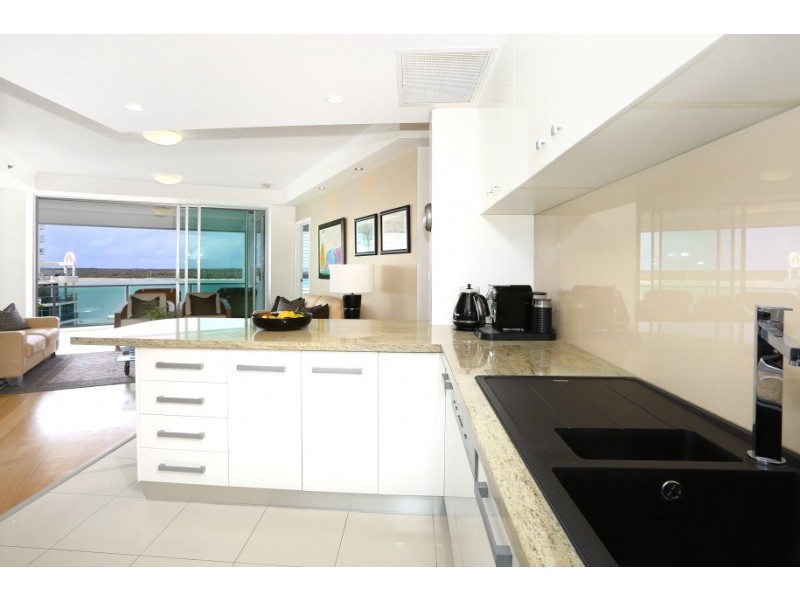 701/300 ‘Aqua’ Marine Parade, Labrador QLD 4215
