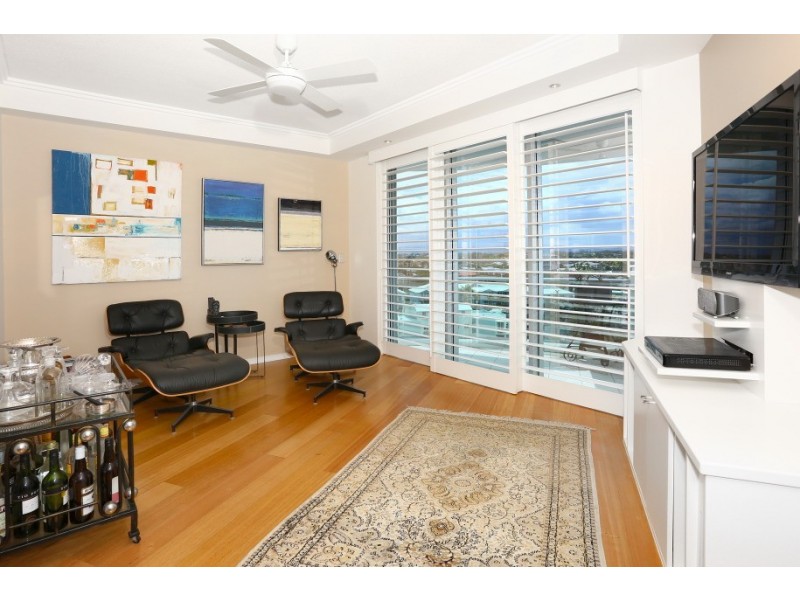 701/300 ‘Aqua’ Marine Parade, Labrador QLD 4215