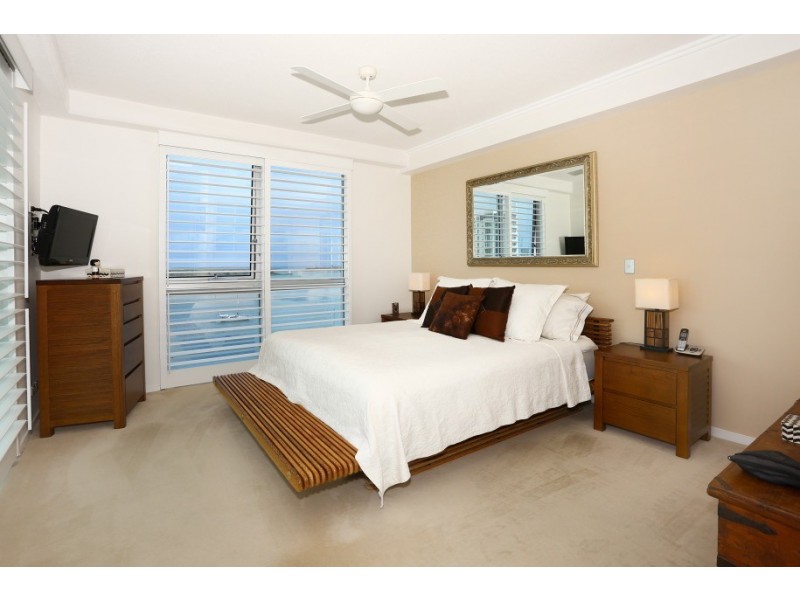 701/300 ‘Aqua’ Marine Parade, Labrador QLD 4215