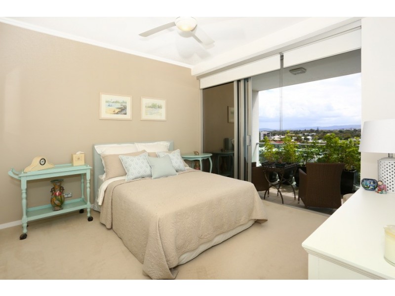 701/300 ‘Aqua’ Marine Parade, Labrador QLD 4215