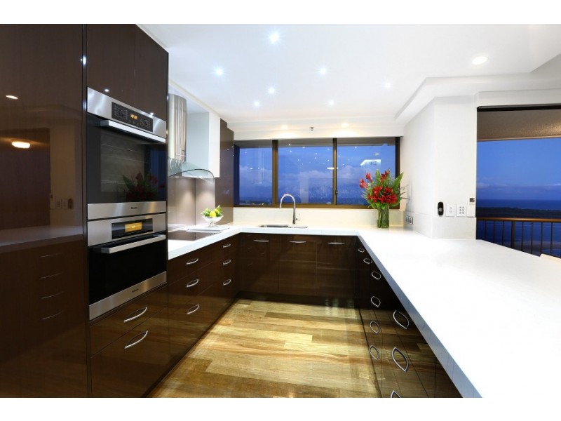 109/17 Bayview Street, Runaway Bay QLD 4216