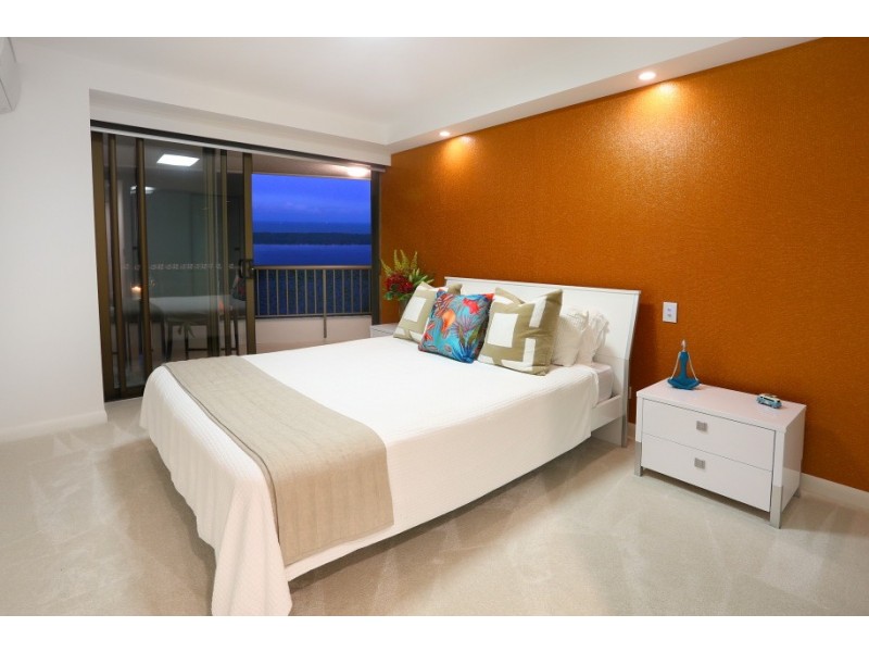 109/17 Bayview Street, Runaway Bay QLD 4216