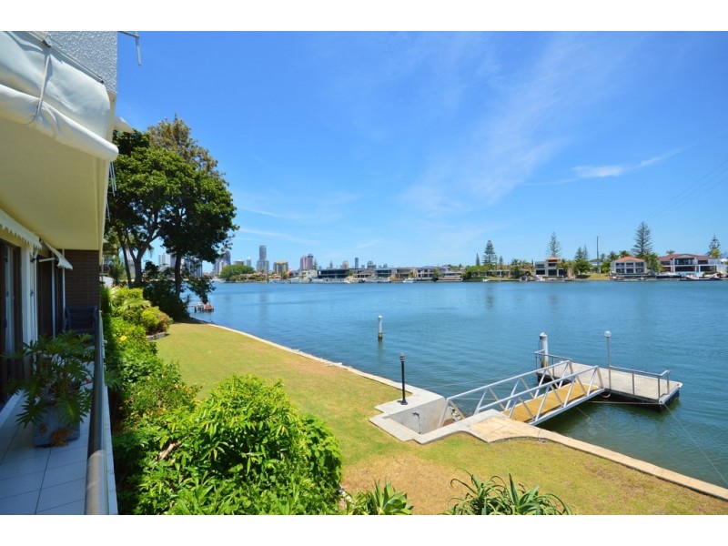 4/1 Point Bennelong – 1 Peninsular Drive, Surfers Paradise QLD 4217