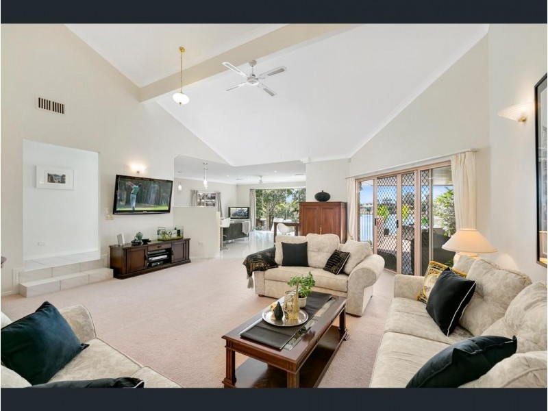 24 Village High Road, Benowa QLD 4217