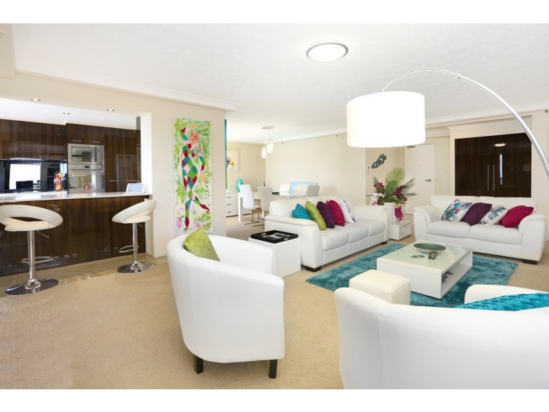 77/17 Bayview Street, Runaway Bay QLD 4216