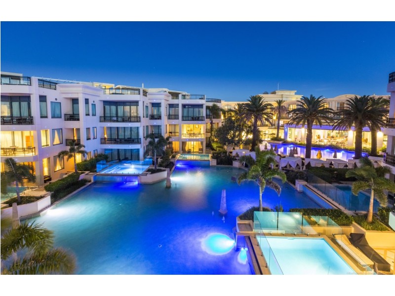 Penthouse ”Palazzo Versace” Seaworld Drive, Main Beach QLD 4217