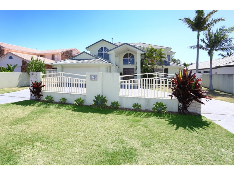 8 Seabreeze Street, Paradise Point QLD 4216