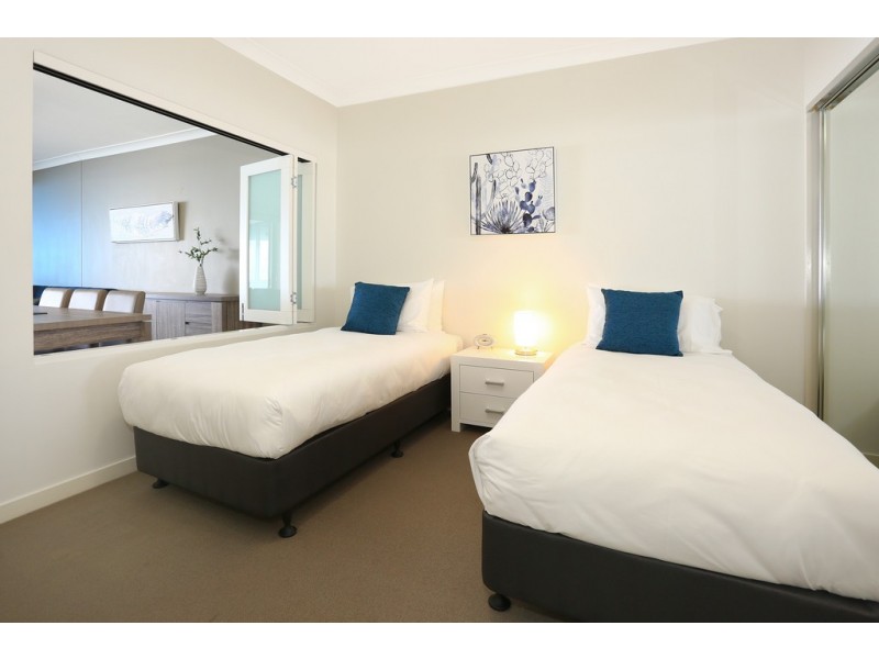 516/430 ‘Silvershore’ Marine Parade, Biggera Waters QLD 4216