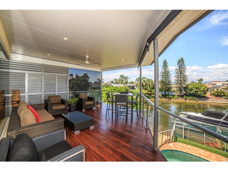 6 Adler Court, Benowa Waters QLD 4217