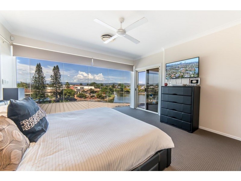 6 Adler Court, Benowa Waters QLD 4217