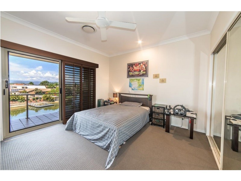 6 Adler Court, Benowa Waters QLD 4217