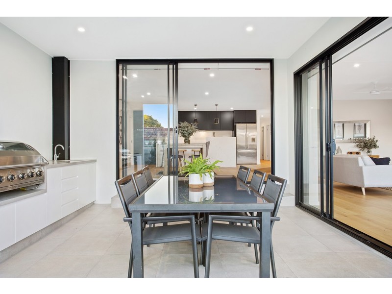 6 Maxwell Brown Drive, Southport QLD 4215