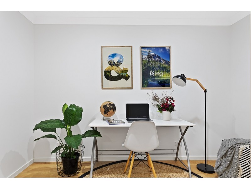 6 Maxwell Brown Drive, Southport QLD 4215