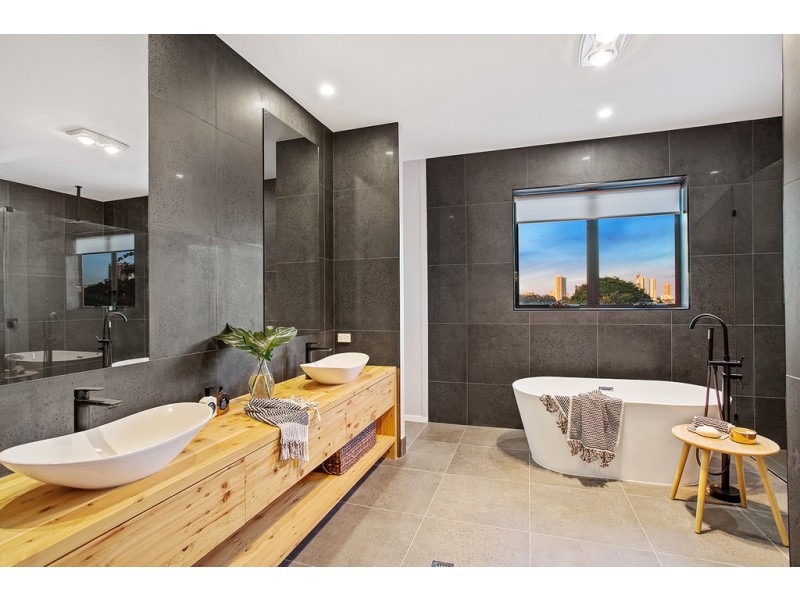 6 Maxwell Brown Drive, Southport QLD 4215