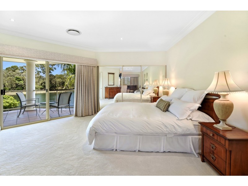 95/40 Cotlew Street East, Southport QLD 4215