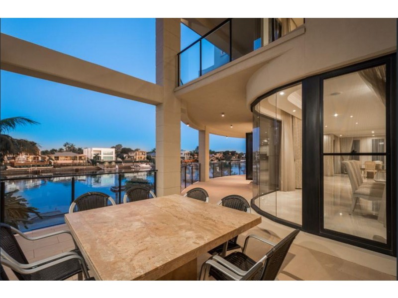 Benowa Waters QLD 4217