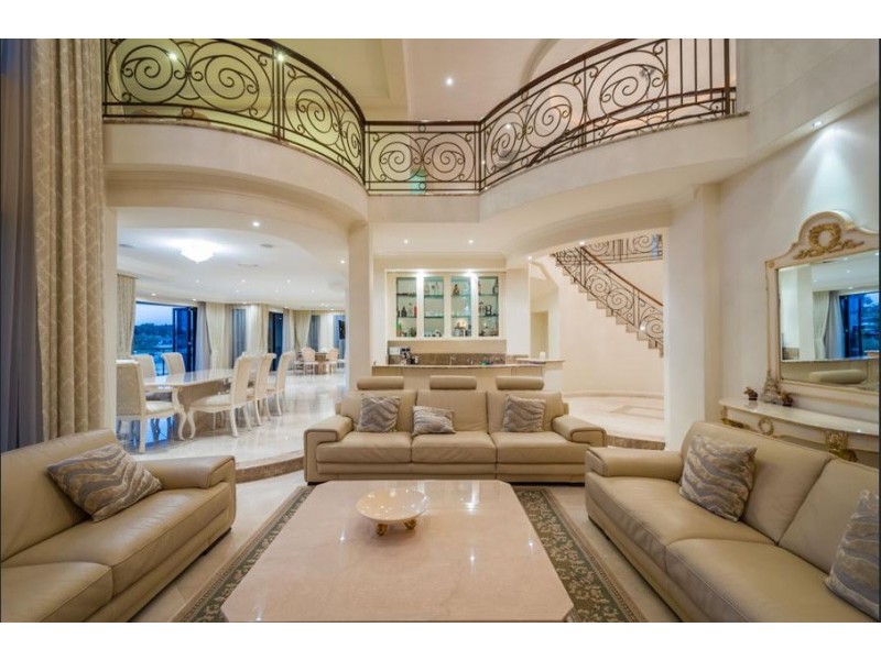 Benowa Waters QLD 4217