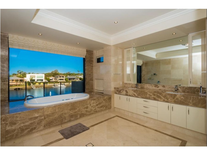 Benowa Waters QLD 4217