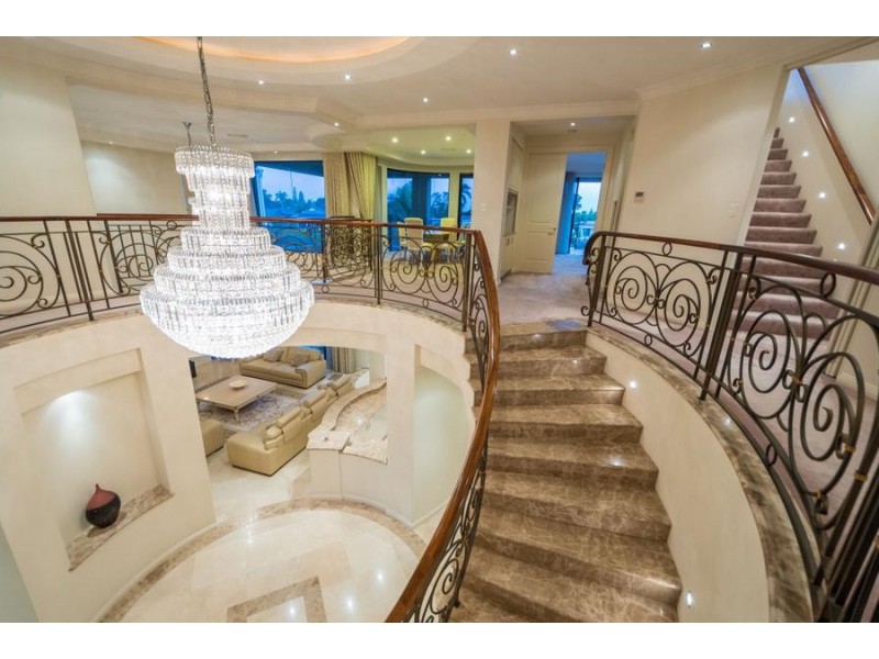 Benowa Waters QLD 4217