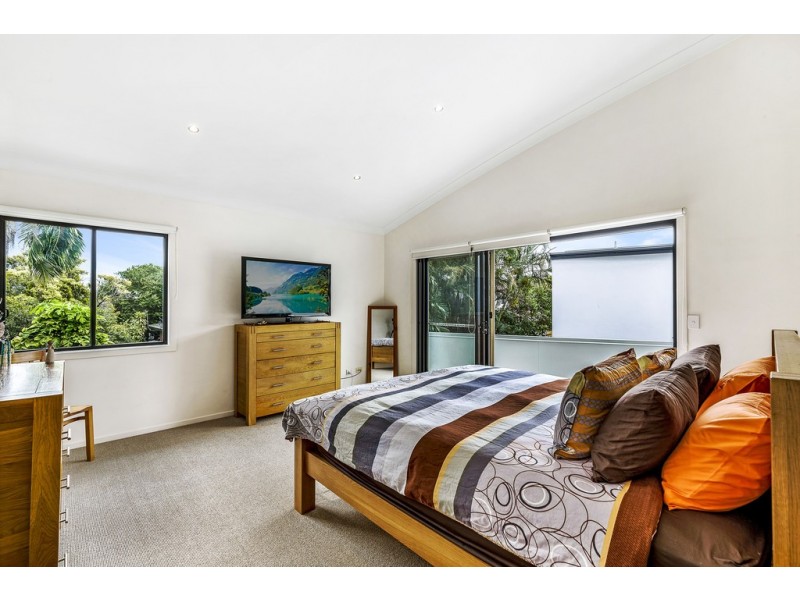 1/46 Bayview Street, Runaway Bay QLD 4216