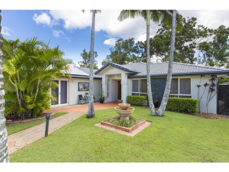 29 Desert Falls Crescent, Parkwood QLD 4214