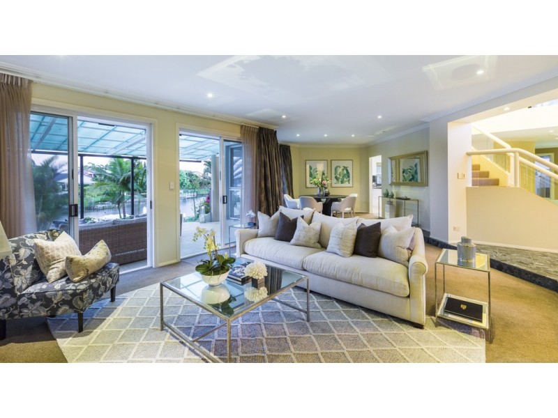 21 Cheval Ct, Benowa Waters QLD 4217