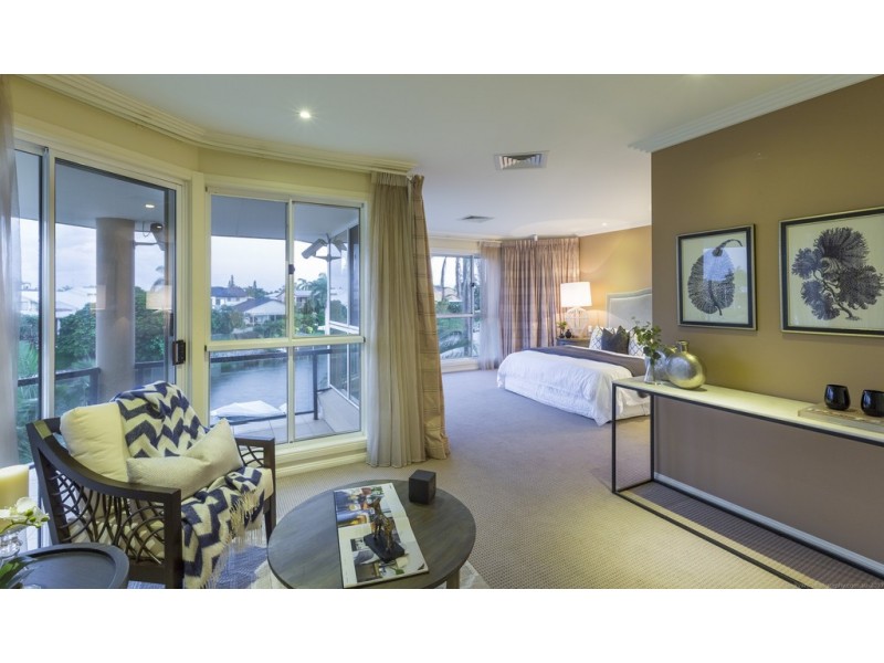 21 Cheval Ct, Benowa Waters QLD 4217