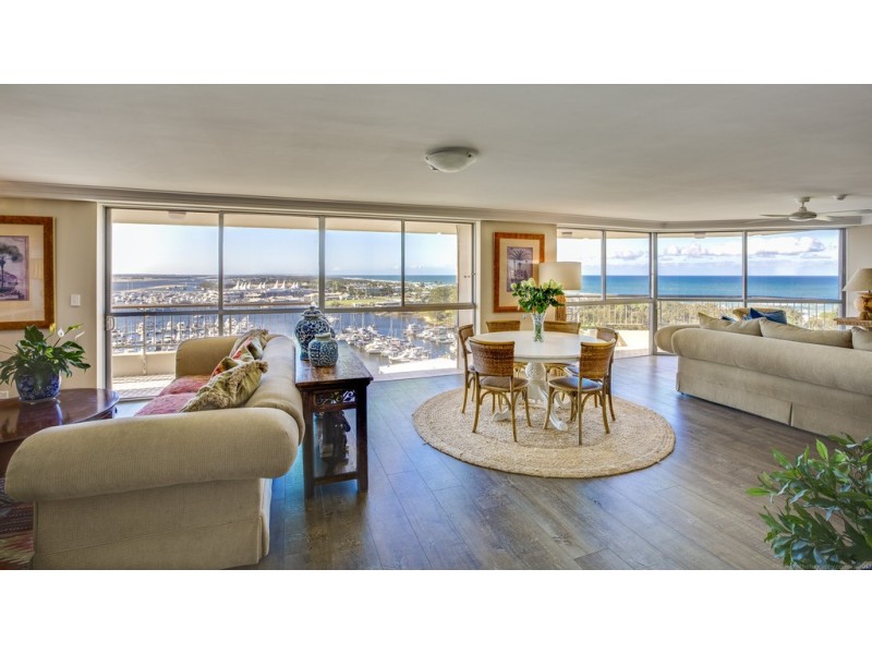 38 ‘YACHTING TOWERS’ 18 Macarthur Parade, Main Beach QLD 4217