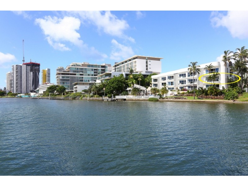 2A/11 Eady “ARC” Avenue, Broadbeach Waters QLD 4218